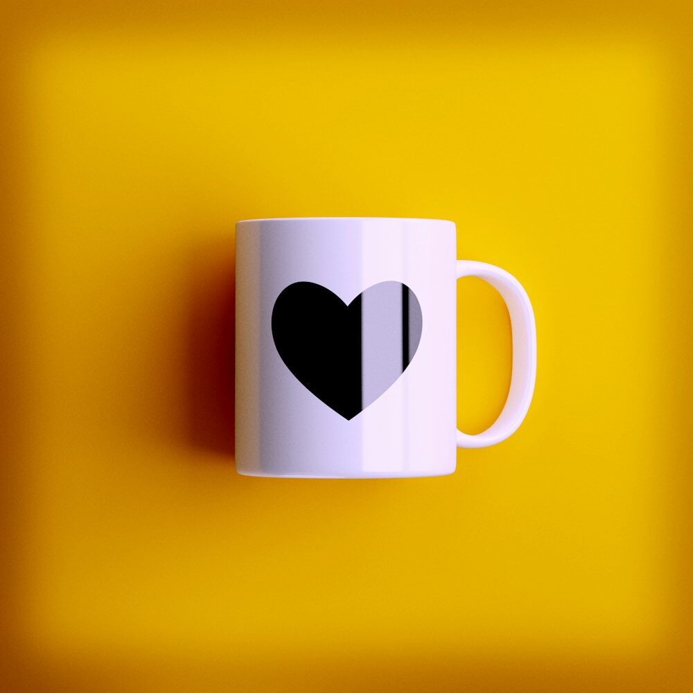 Single-logo mug