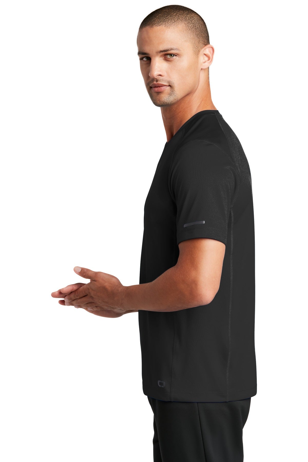 OGIO ® ENDURANCE Level Mesh Tee. OE350 - DFW Impression