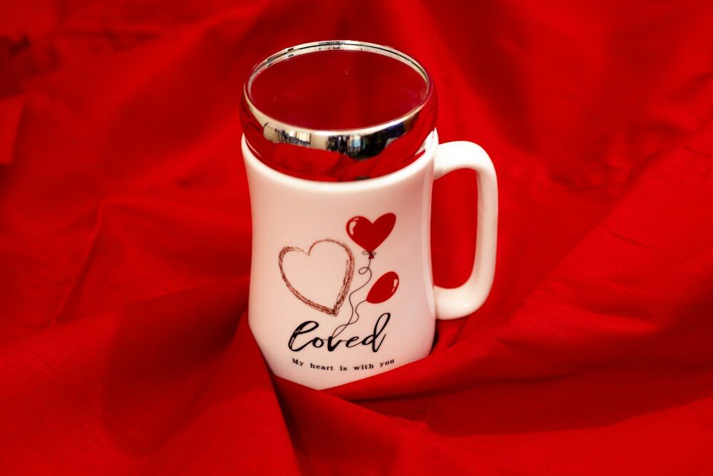 Two-tone rim mug
